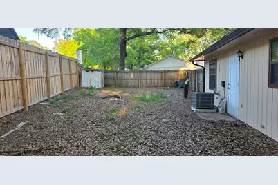 25829 Westmoreland Street, Sorrento, FL 32776 - Photo 15