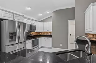 3556 Mistletoe Ct, The Villages, FL 32163 - Photo 23