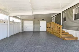 1658 Elkhart Cir, Tavares, FL 32778 - Photo 3