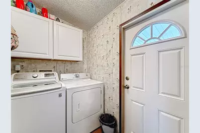 1658 Elkhart Circle, Tavares, FL 32778 - Photo 33