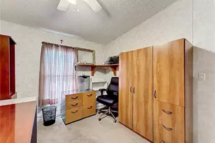 1658 Elkhart Cir, Tavares, FL 32778 - Photo 29