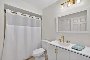 1984 Golden Palm Cir, Tavares, FL 32778 - Photo 19