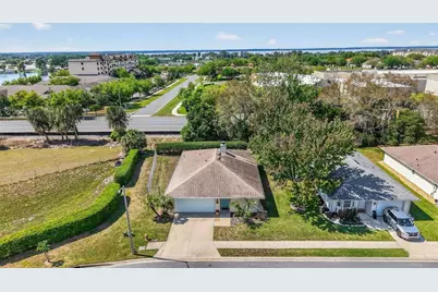 1984 Golden Palm Circle, Tavares, FL 32778 - Photo 5