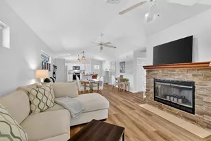 1984 Golden Palm Cir, Tavares, FL 32778 - Photo 17