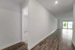 17527 Valleywood Pkwy, Land O Lakes, FL 34638 - Photo 7