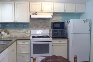 1637 Cr 434, Lake Panasoffkee, FL 33538 - Photo 11