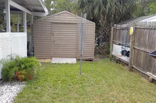 1637 Cr 434, Lake Panasoffkee, FL 33538 - Photo 5