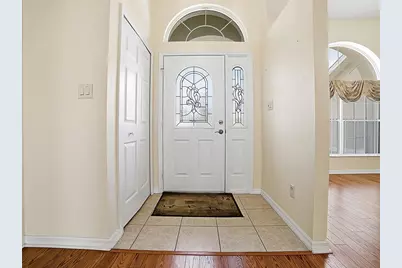 24530 Parlange Court, Leesburg, FL 34748 - Photo 3