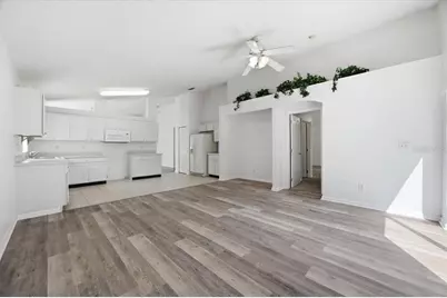 15702 Bay Vista Drive, Clermont, FL 34714 - Photo 11