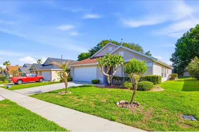 15702 Bay Vista Drive, Clermont, FL 34714 - Photo 3