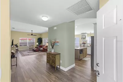 439 Grovewood Place, The Villages, FL 32162 - Photo 3