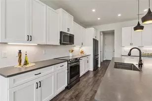 415 N Dixie Dr, Howey in the Hills, FL 34737 - Photo 19