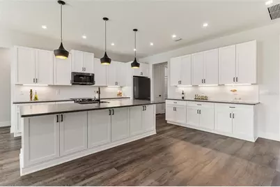 415 N Dixie Drive, Howey in the Hills, FL 34737 - Photo 17