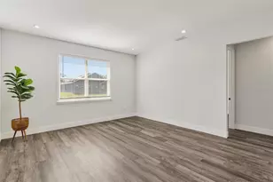 415 N Dixie Dr, Howey in the Hills, FL 34737 - Photo 23