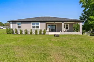 415 N Dixie Dr, Howey in the Hills, FL 34737 - Photo 47