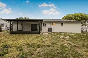 2710 Lakewood Ln, Eustis, FL 32726 - Photo 21