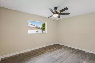 2710 Lakewood Ln, Eustis, FL 32726 - Photo 11