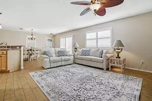 1018 Ridgeville Rd, The Villages, FL 32162 - Photo 9