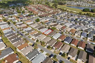 1018 Ridgeville Rd, The Villages, FL 32162 - Photo 27