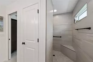 986 Davey Ln, The Villages, FL 32163 - Photo 19