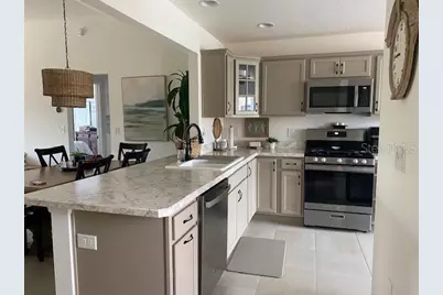 986 Davey Lane, The Villages, FL 32163 - Photo 5