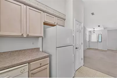 4873 Marsh Harbor Drive, Tavares, FL 32778 - Photo 9