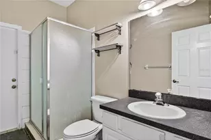 28931 Beauclaire Dr, Tavares, FL 32778 - Photo 23