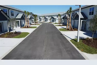 1075 E Caroline Street, Tavares, FL 32778 - Photo 7