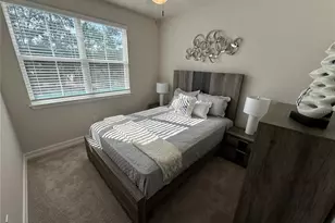 1075 E Caroline St, Tavares, FL 32778 - Photo 23