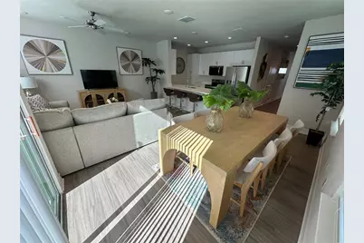 1075 E Caroline Street, Tavares, FL 32778 - Photo 11