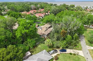 312 Waterwood Dr, Yalaha, FL 34797 - Photo 45