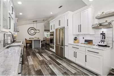 312 Waterwood Drive, Yalaha, FL 34797 - Photo 11