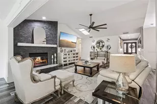 312 Waterwood Dr, Yalaha, FL 34797 - Photo 5