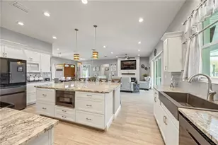 1679 E Co Rd 462, Wildwood, FL 34785 - Photo 33