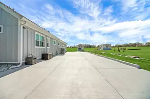 1679 E Co Rd 462, Wildwood, FL 34785 - Photo 69