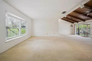 2874 E Crooked Lake Dr, Eustis, FL 32726 - Photo 21