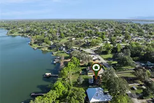 2874 E Crooked Lake Dr, Eustis, FL 32726 - Photo 55