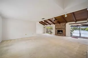 2874 E Crooked Lake Dr, Eustis, FL 32726 - Photo 15