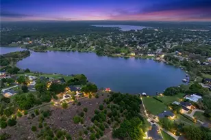 2874 E Crooked Lake Dr, Eustis, FL 32726 - Photo 13