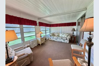 344 Hawthorne Boulevard, Leesburg, FL 34748 - Photo 3