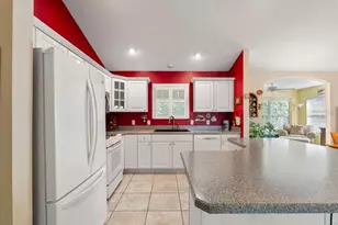 9175 SE 169th Bentley St, The Villages, FL 32162 - Photo 15