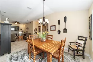 1486 Golden Ridge Dr, The Villages, FL 32162 - Photo 9