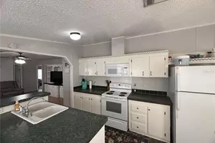 16564 SE 103rd Ave Rd, Summerfield, FL 34491 - Photo 17