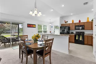 733 Jason Dr, Lady Lake, FL 32159 - Photo 11