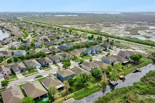 1128 Whitewater Bay Dr, Groveland, FL 34736 - Photo 43