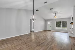 3757 SE 133rd Pl, Belleview, FL 34420 - Photo 13