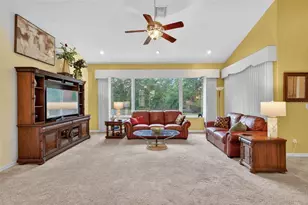 21635 Stirling Pass, Leesburg, FL 34748 - Photo 15