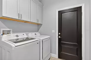 22431 Loop Rd, Groveland, FL 34736 - Photo 19