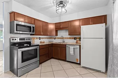 1101 Spruce Court, Tavares, FL 32778 - Photo 11