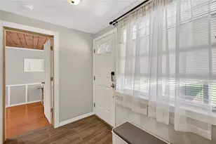 706 Mission Dr, Wildwood, FL 34785 - Photo 11